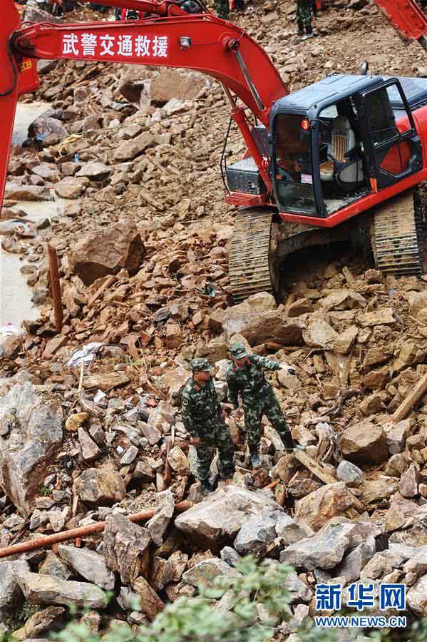 Deslizamento de terra mata 4 e deixa 22 desaparecidos no leste da China