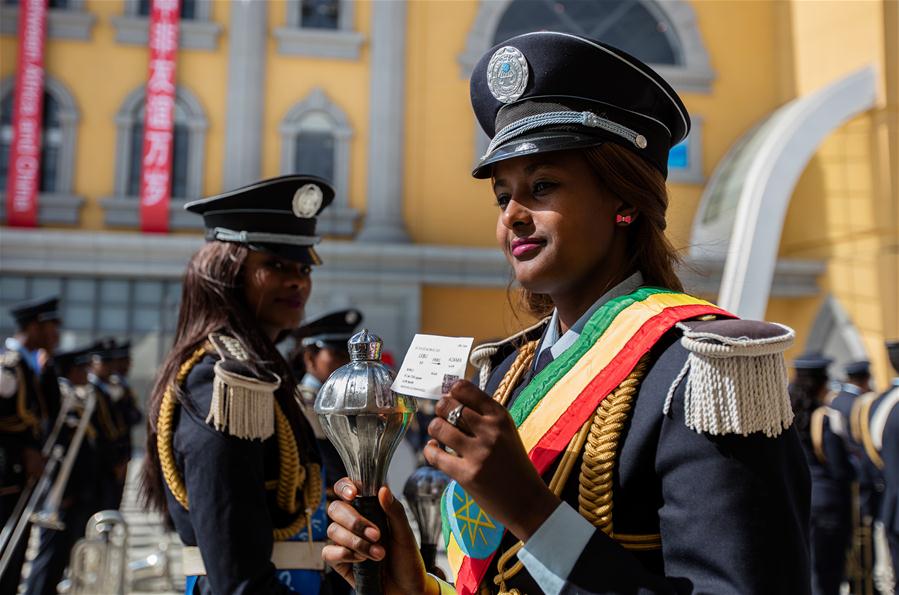 Inaugurado em áfrica o primeiro caminho de ferro elétrico fabricado pela China