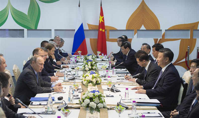 China a Rússia prometem uma coopera??o aprofundada dentro de quadros multilaterais