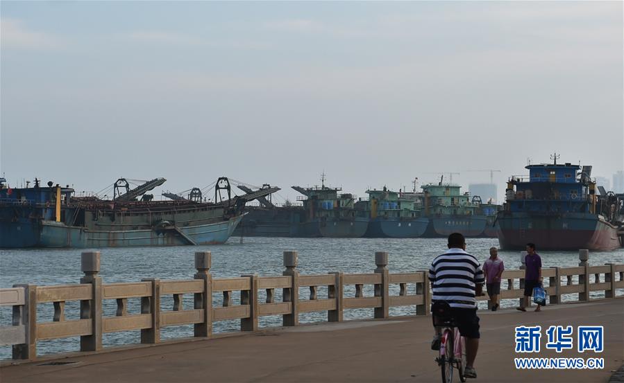 Província de Hainan se prepara para chegada do tuf?o Sarika