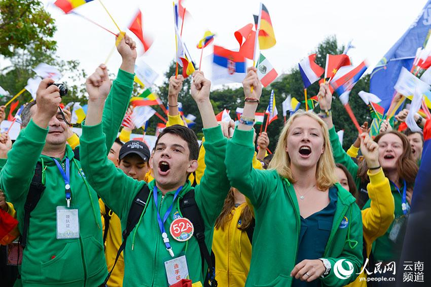 Yunnan acolhe 9a edi??o do concurso “Chinese Bridge” para alunos da escola secundária