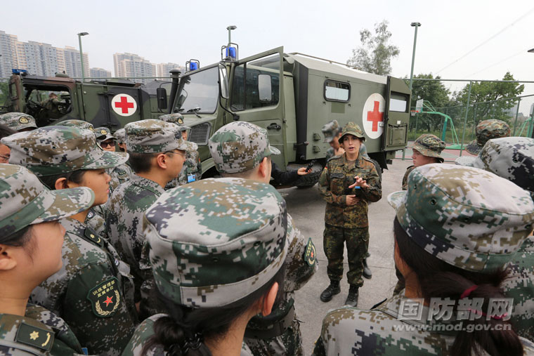 China e Alemanha fazem exercício de socorro médico