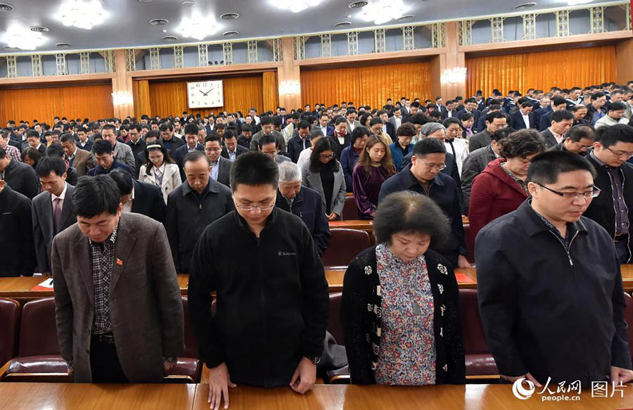 Xi Jinping: Longa Marcha é um “momento imponente” no rejuvenescimento da na??o chinesa