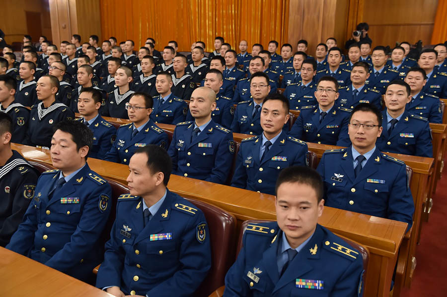 Xi Jinping: Longa Marcha é um “momento imponente” no rejuvenescimento da na??o chinesa