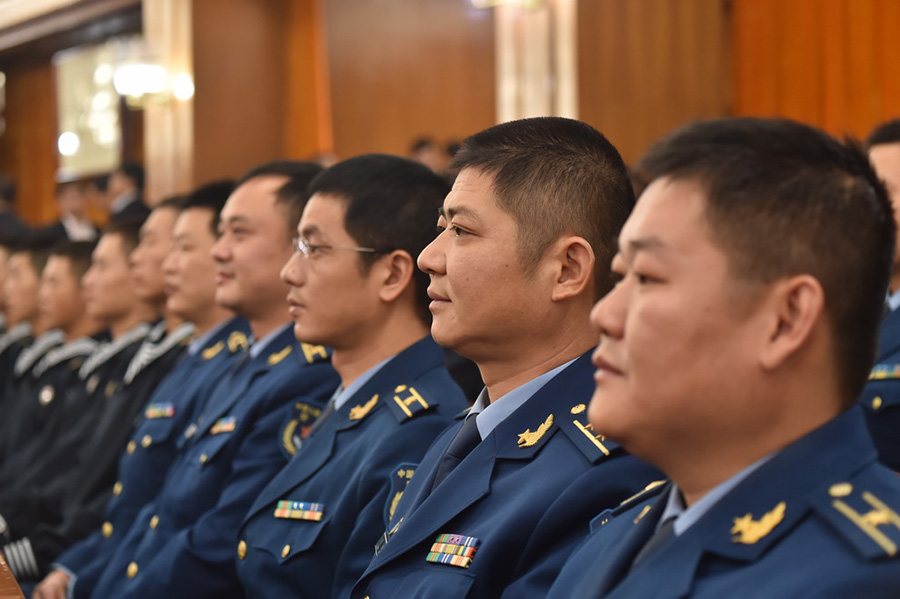 Xi Jinping: Longa Marcha é um “momento imponente” no rejuvenescimento da na??o chinesa