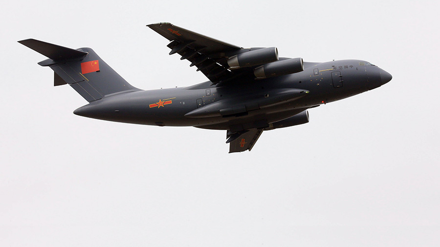 Avi?o de transporte Y-20 exibido em Zhuhai