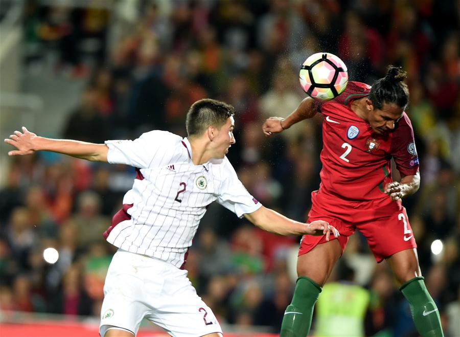 Eliminatórias para Copa do Mundo FIFA de 2018: Portugal vence Let?nia por 4 a 1