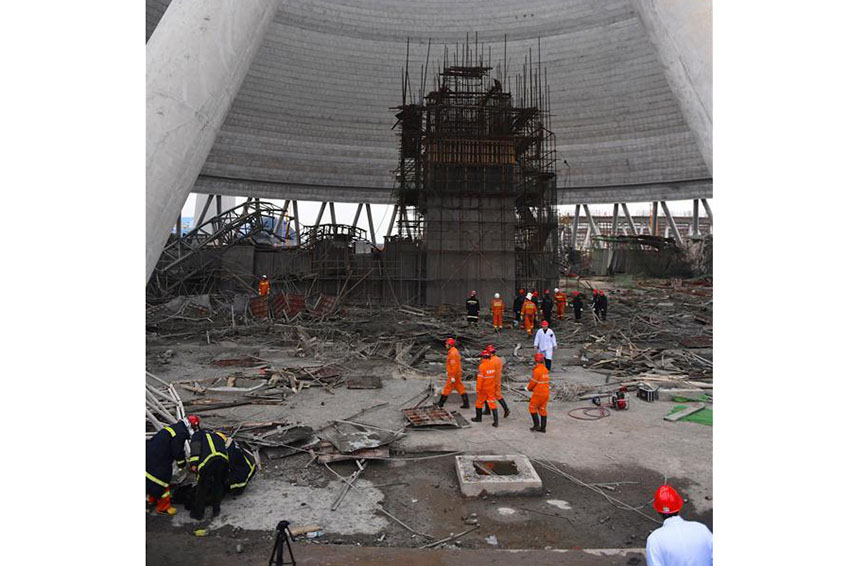 Colapso de equipamento de constru??o deixa pelo menos 40 mortos no leste da China