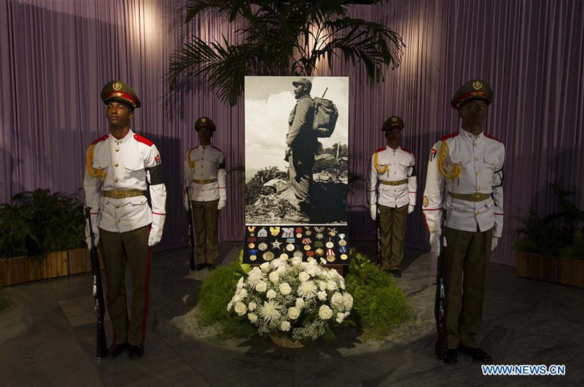 Capital de Cuba imersa em tristeza durante período de luto pelo falecimento de Fidel Castro