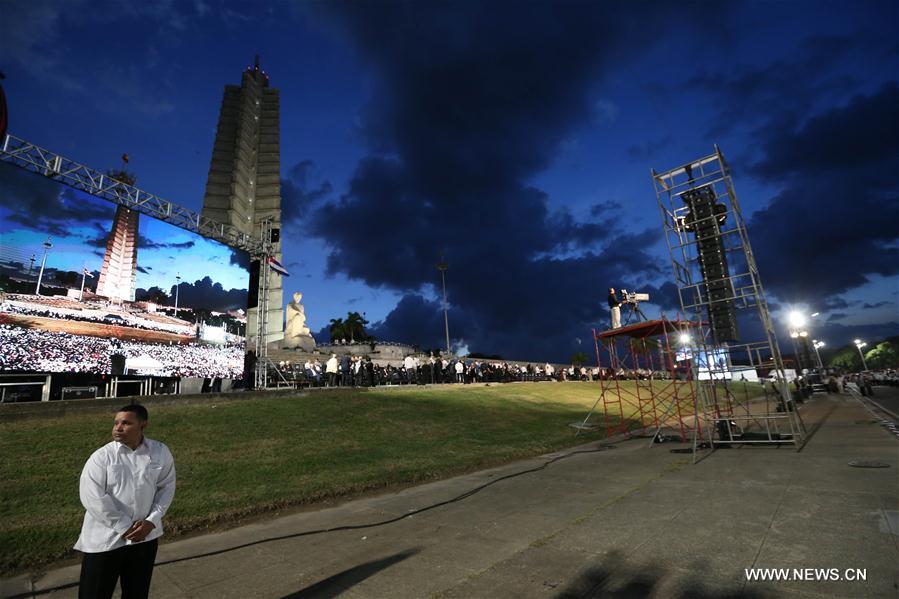 Mais de 55 delega??es participam em tributo a Fidel Castro