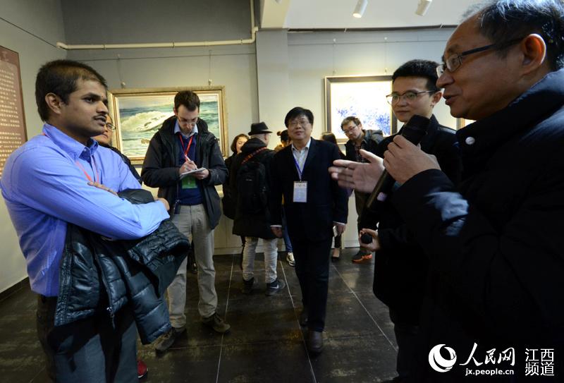 Porcelana, uma linguagem universal que dispensa tradu??o