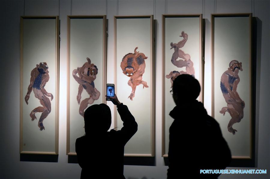 Bienal Internacional de Arte Ceramica Contemporanea 2016 come?a em Hangzhou