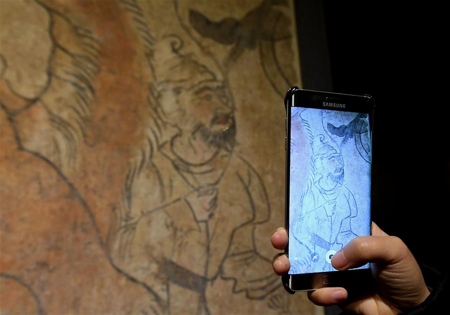 Museu exibe 25 túmulos antigos descobertos na regi?o de Luoyang