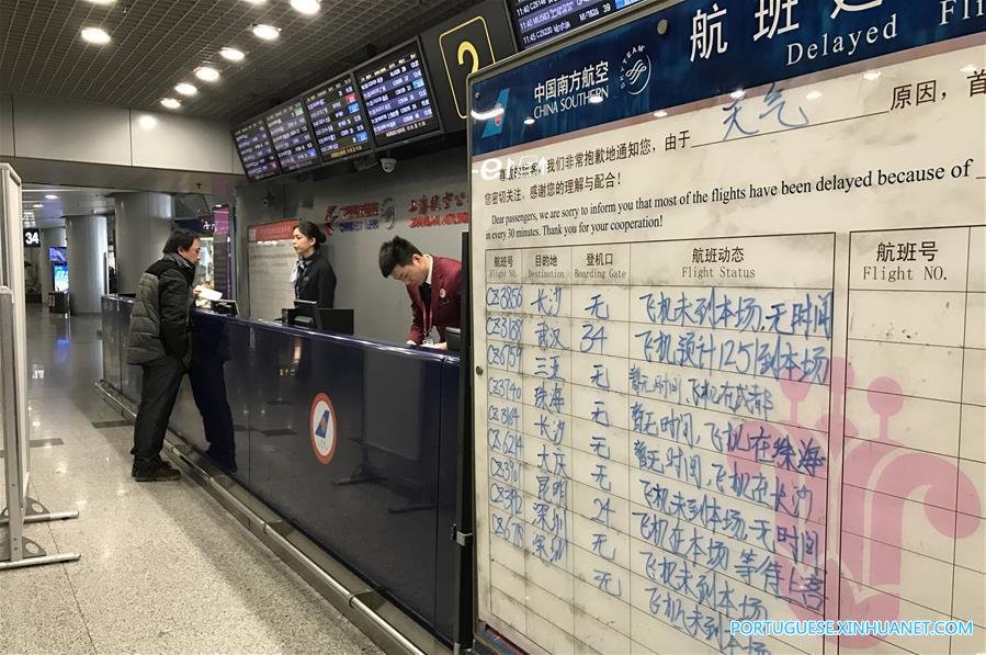 Polui??o pesada provoca atrasos generalizados e cancelamentos de voos em Beijing