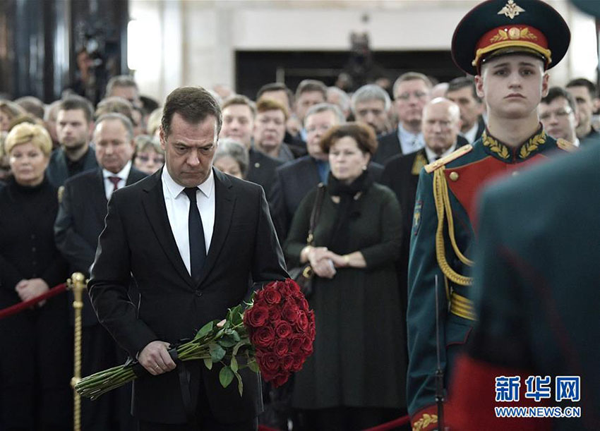 Rússia realiza cerim?nia para se despedir de embaixador assassinado na Turquia