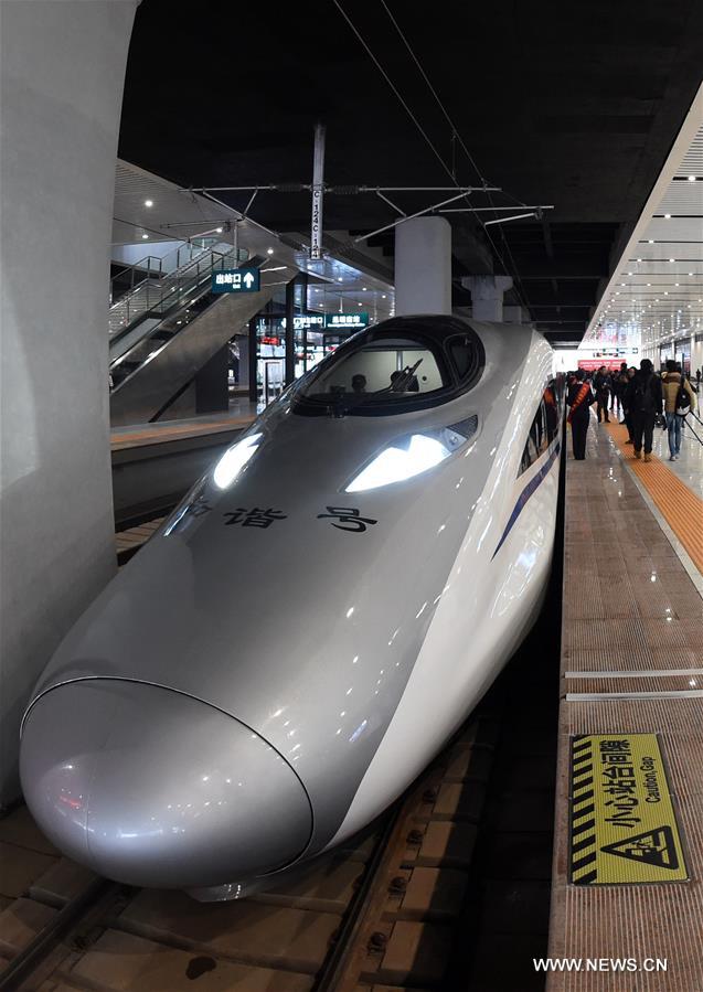 Se??o de Guiyang a Kunming da ferrovia Shanghai-Kunming estará em pleno funcionamento