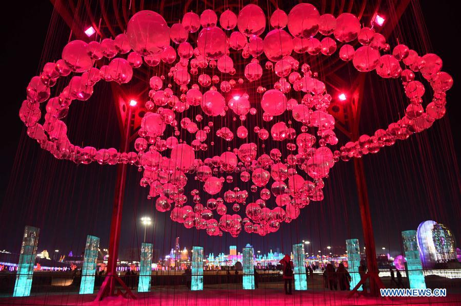 Mundo de Gelo e Neve abre ao público em Harbin