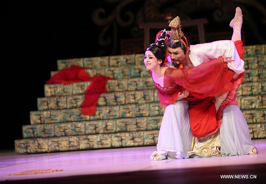 Bailado “Confúcio” é apresentado no Centro Lincoln em Nova Iorque