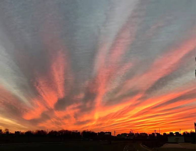 Sol volta a despontar em Beijing após período de polui??o intensa