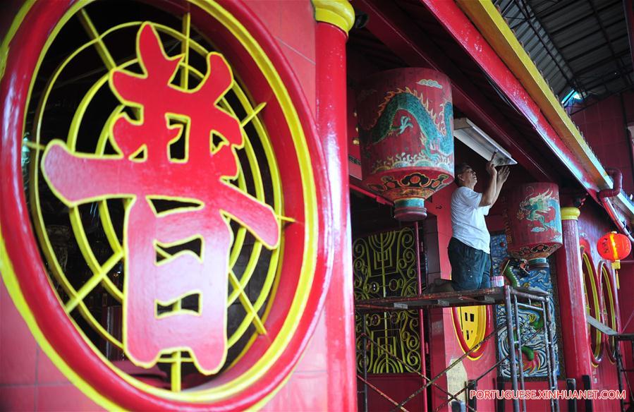 Templo na Indonésia prepara-se para Ano Novo Lunar Chinês