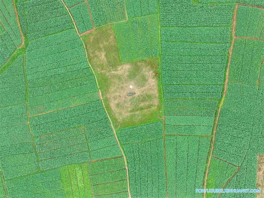 Paisagem da vila de Fangpo na província de Hunan