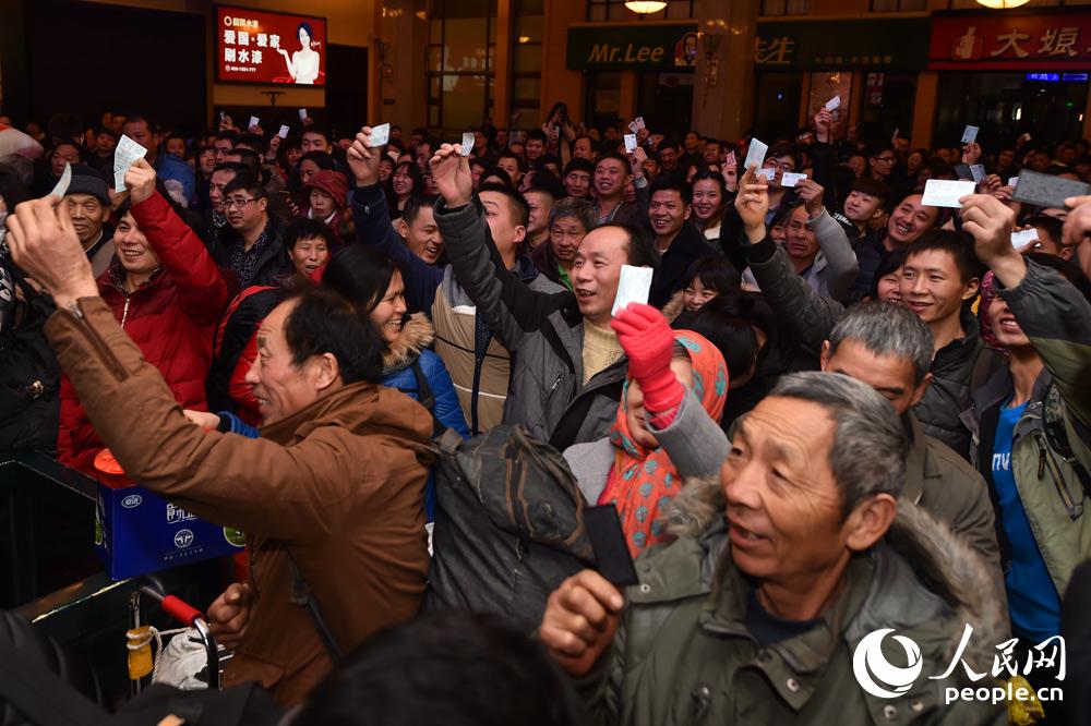 Arranca o período de desloca??es do Festival da Primavera de 2017