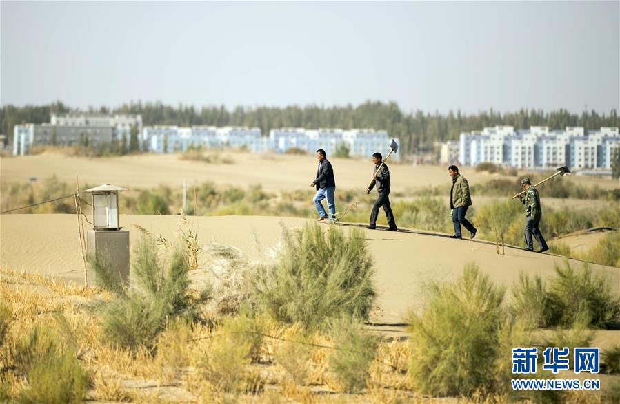 Condi??es adversas do Deserto Taklamakan progressivamente controladas