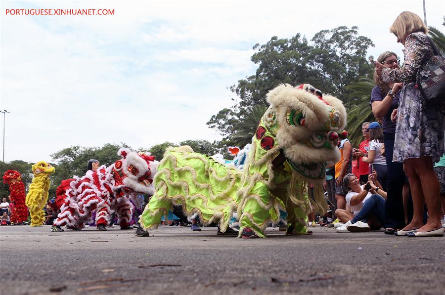 Dan?a do drag?o anuncia as celebra??es do Ano Novo Lunar chinês no Brasil