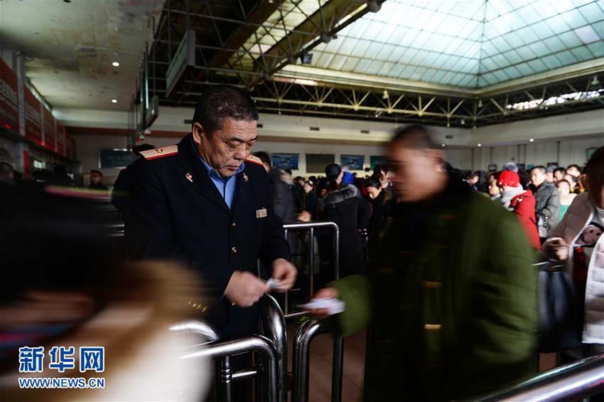 China registra tráfego crescente com a aproxima??o do fim do feriado