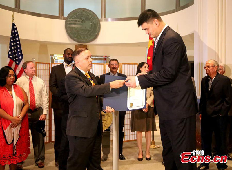 Houston celebra “Dia de Yao Ming”