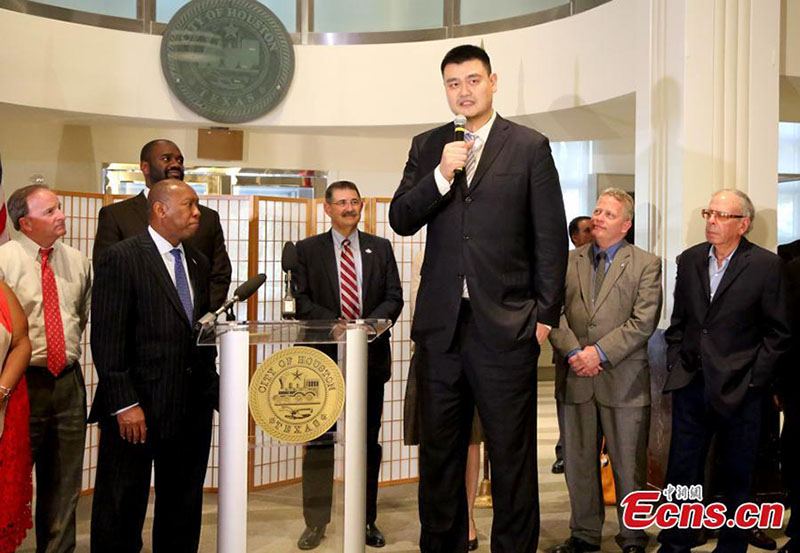 Houston celebra “Dia de Yao Ming”