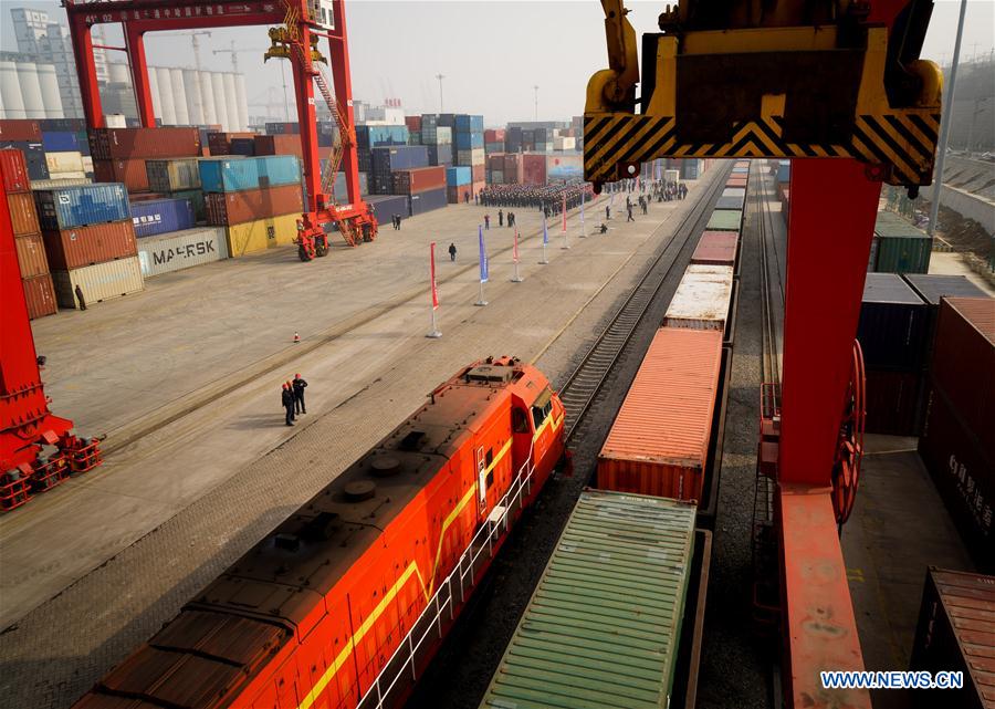 Primeiro lote de trigo do Cazaquist?o chega ao porto de Lianyungang