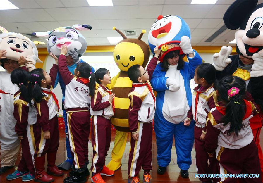 Come?a o novo semestre letivo nas escolas chinesas