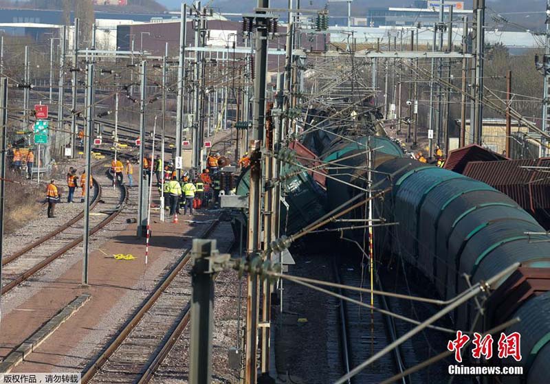 Colis?o de trens em Luxemburgo deixa um morto e vários feridos