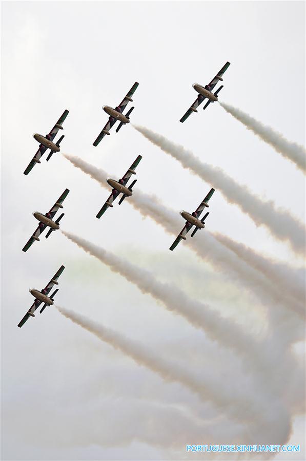 Exposi??o e Conferência Internacional de Defesa é realizada nos Emirados árabes Unidos