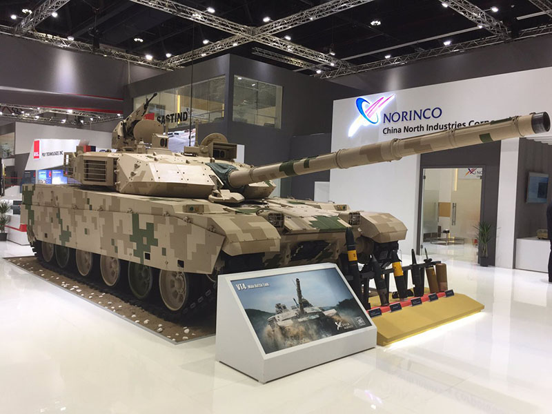 Empresas militares chinesas destacadas na exibi??o de defesa em Abu Dhabi