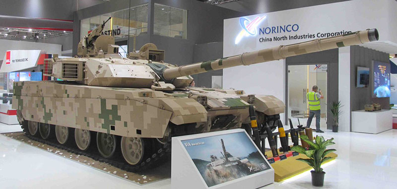 Empresas militares chinesas destacadas na exibi??o de defesa em Abu Dhabi