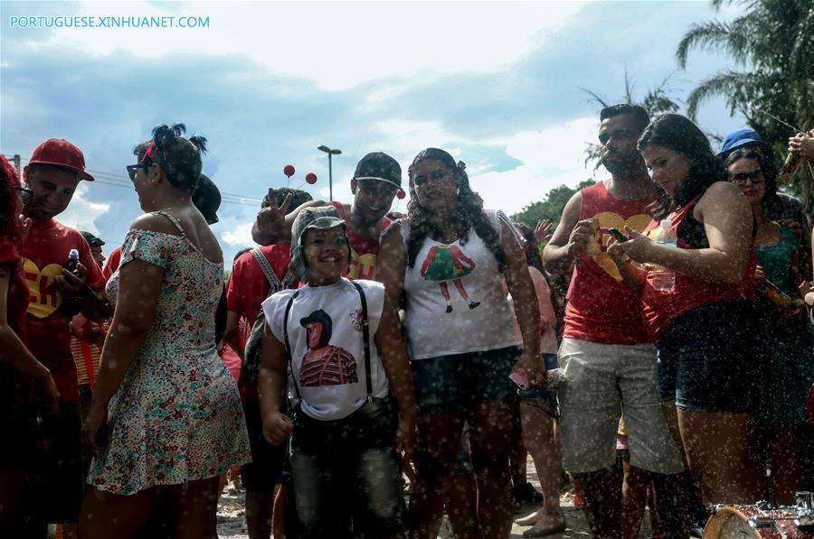 Desfiles de blocos de Carnaval em S?o Paulo