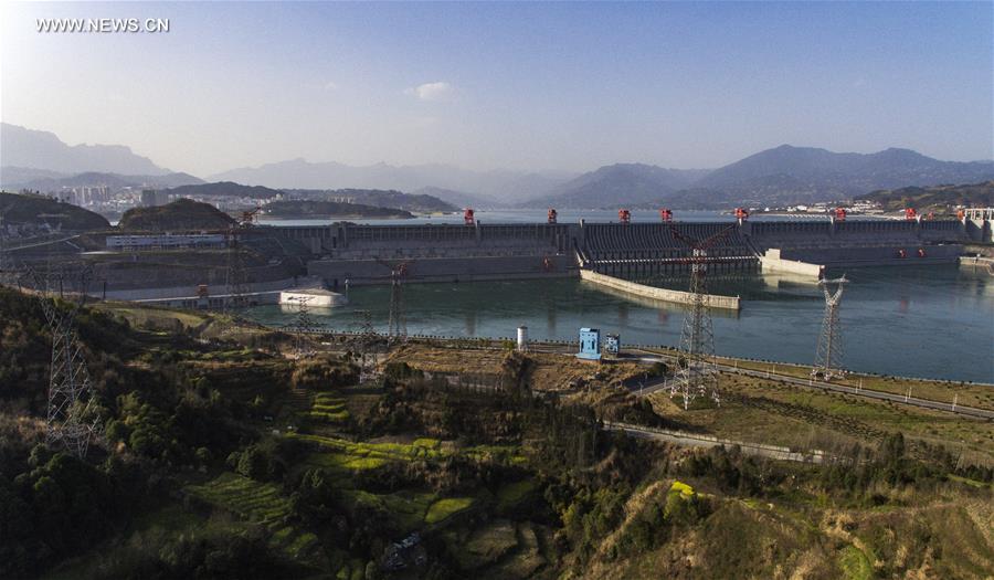 Projeto das Três Gargantas gera 1 trilh?o kwh de eletricidade