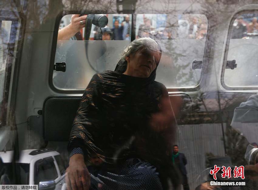 Ataque terrorista no Afeganist?o deixa mais de 30 mortos e 50 feridos