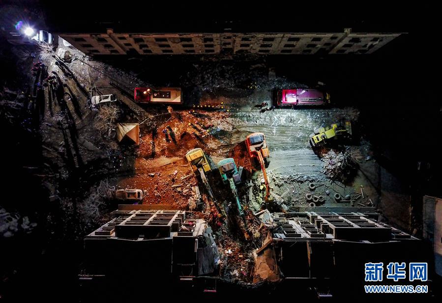 Número de vítimas após explos?o em prédio residencial na China sobe para cinco