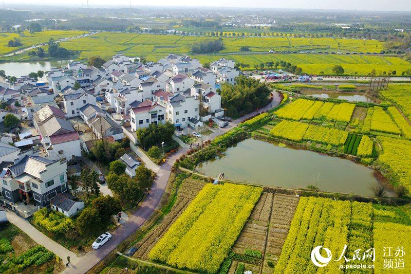 Vila chinesa promove turismo rural com “viagem ecológica”