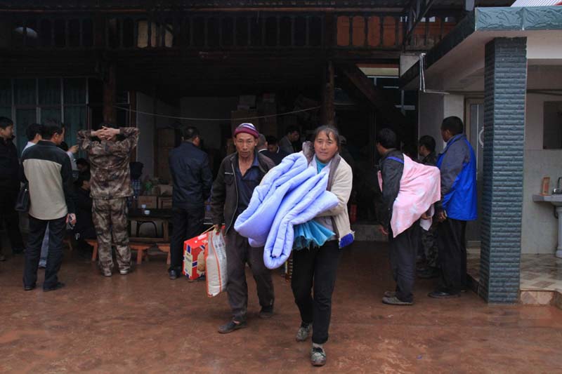 Terremoto no sudoeste da China afeta 15 mil pessoas