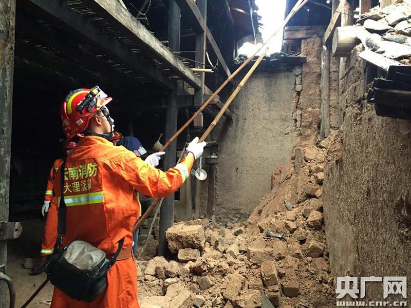 Terremoto no sudoeste da China afeta 15 mil pessoas