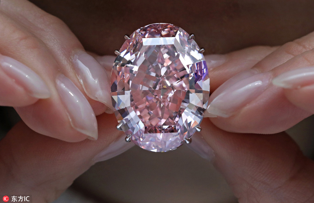 Diamante “Pink Star” será leiloado por mais de 60 milh?es de dólares em Hong Kong