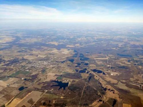 Avi?o civil chinês faz primeiro roadshow nos EUA