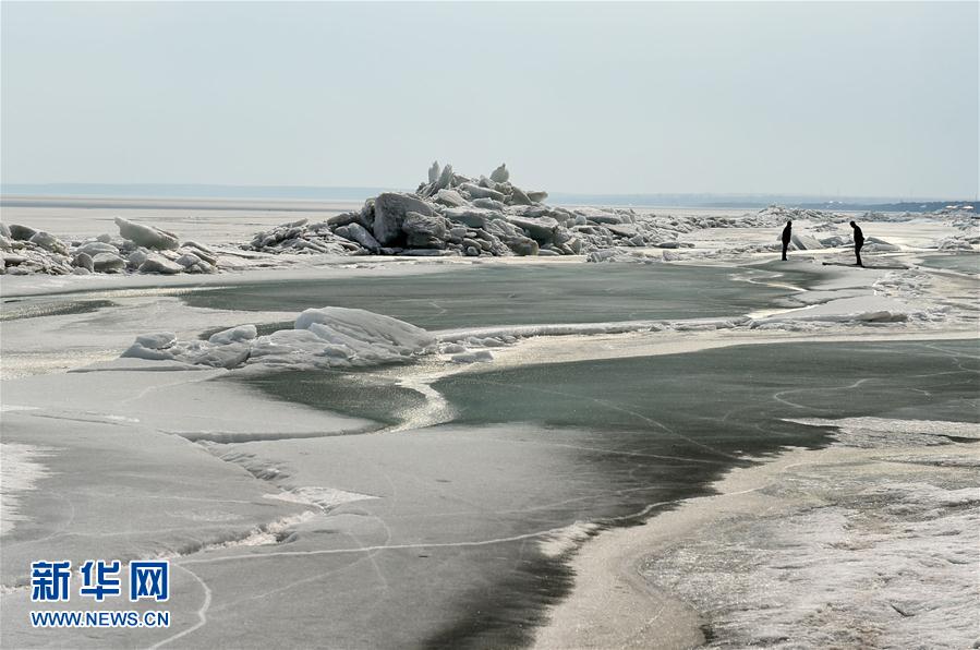 Galeria: Lago gelado na fronteira entre China e Rússia