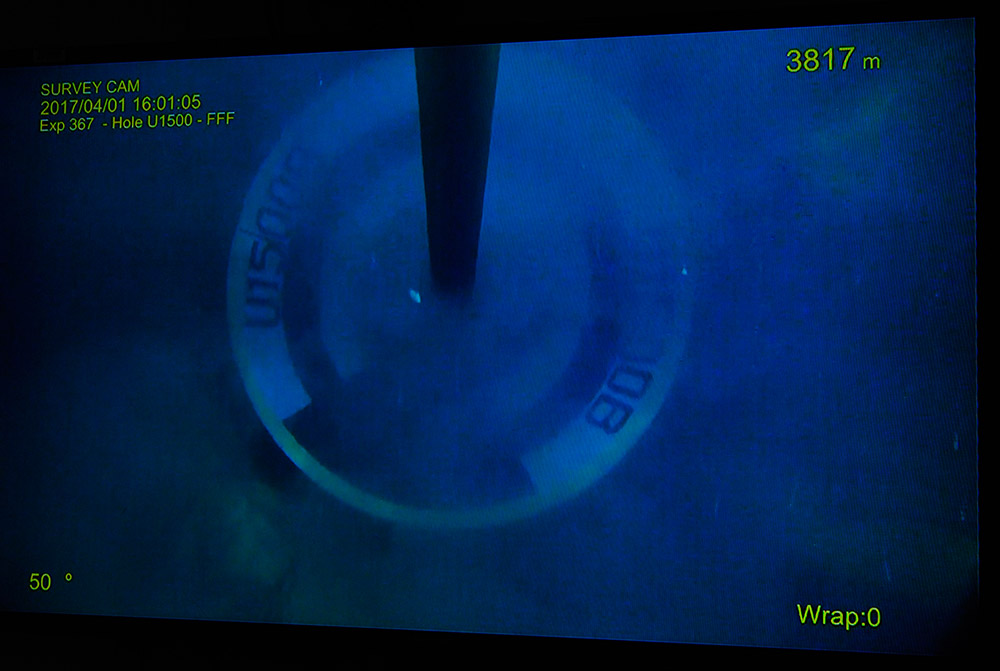 “JOIDES Resolution” regista novo progresso na expedi??o no Mar do Sul da China