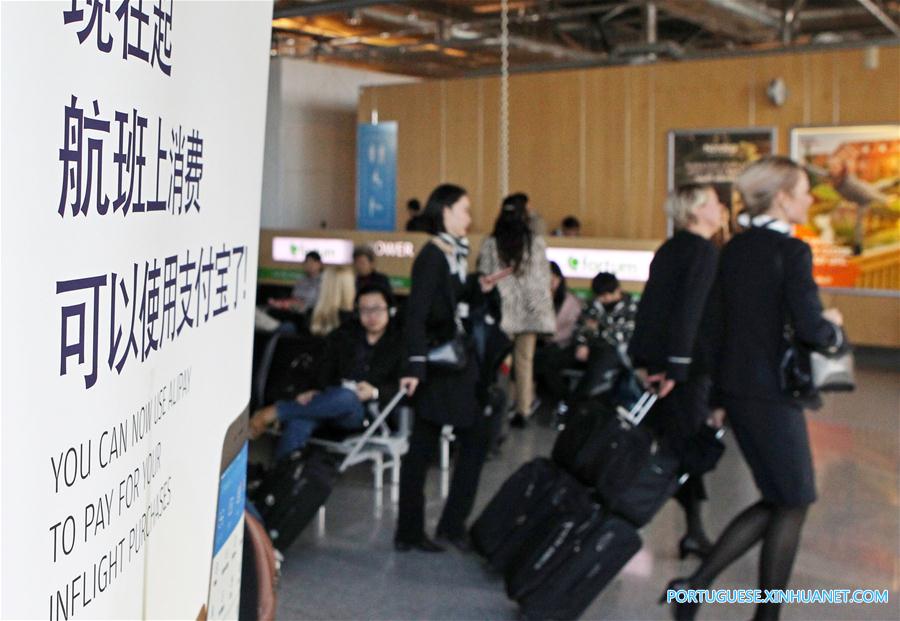 Companhia aérea Finnair oferece sistema de pagamento Alipay nos voos entre Finlandia e China