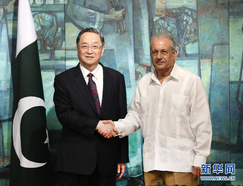 China e Paquist?o prometem impulsionar parceria de coopera??o estratégica em todas as condi??es